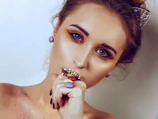 Online live online MayaRayes