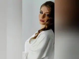 Pussy pussy show SofiaVoset